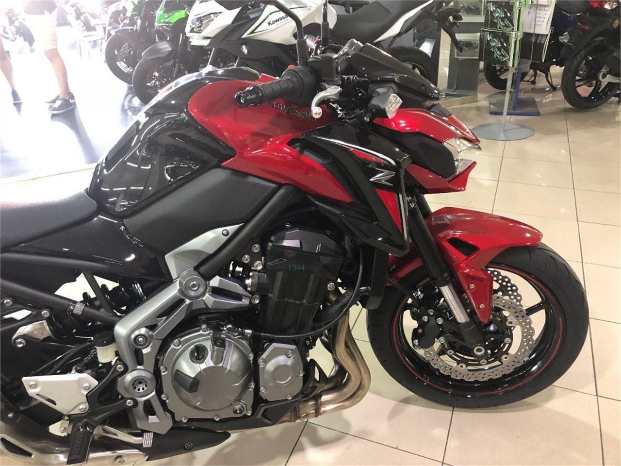 Kawasaki Z900