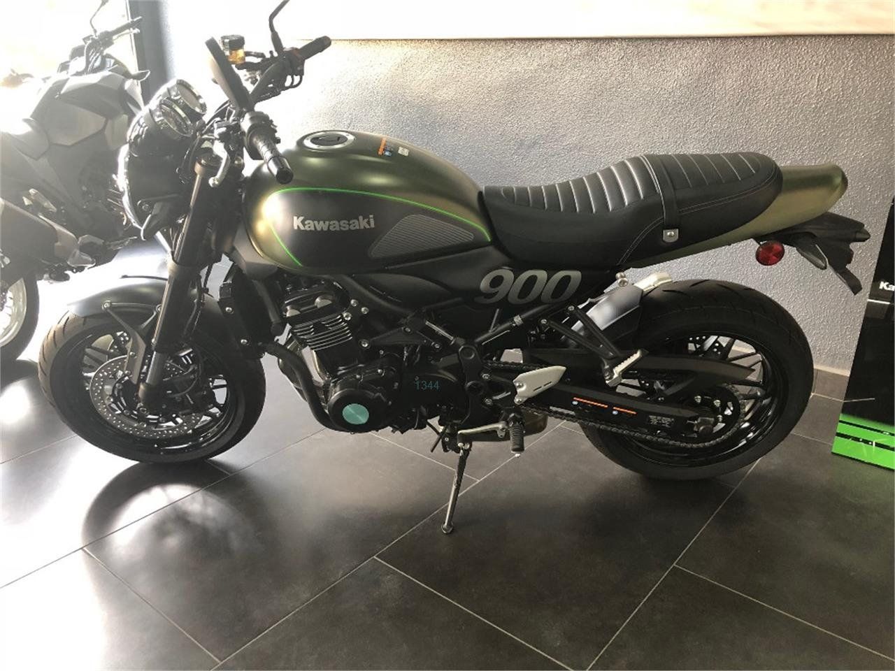 Kawasaki Z900RS