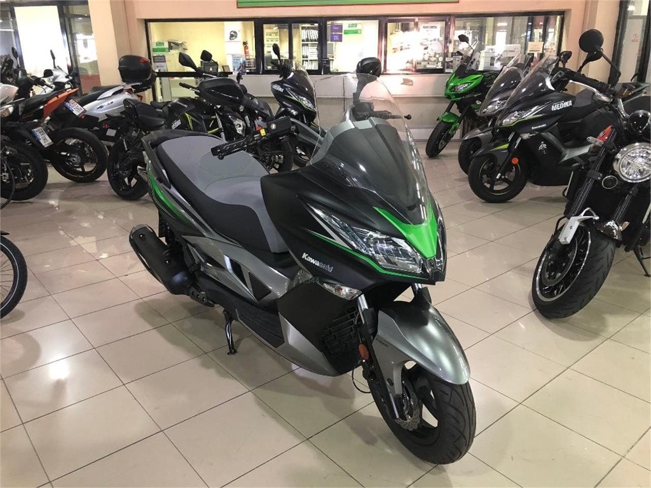Kawasaki J300
