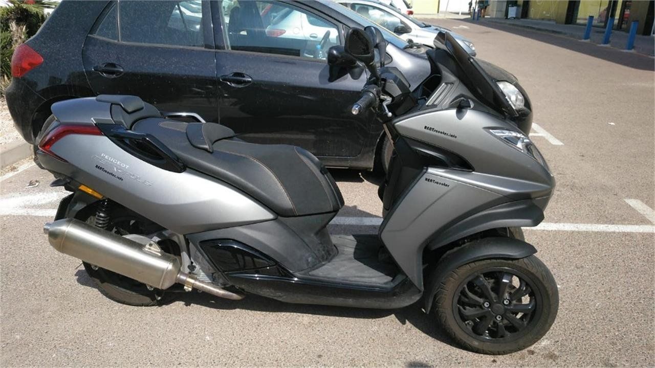 Peugeot Metropolis 400