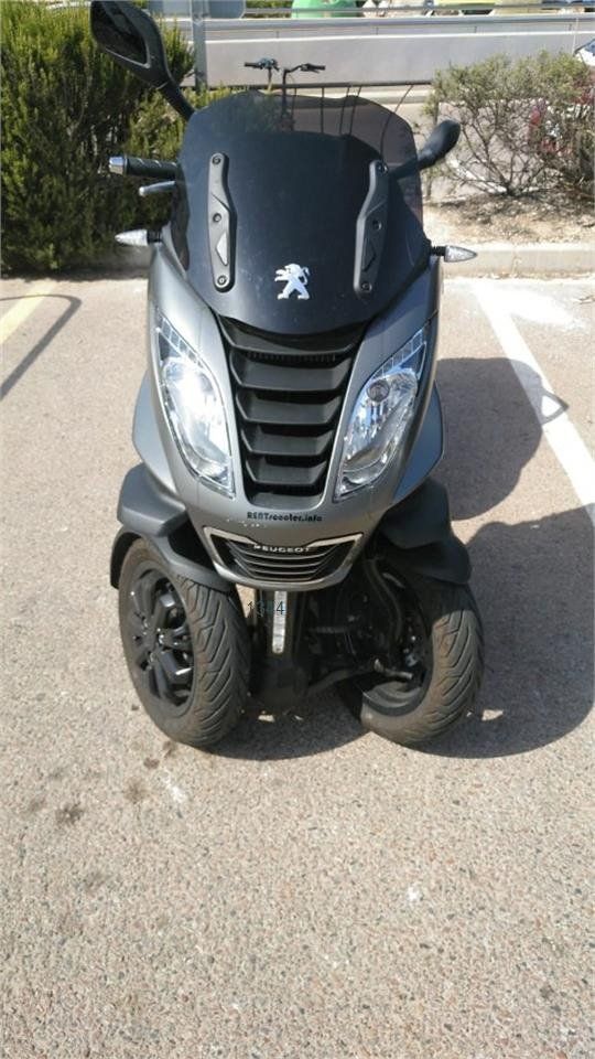 Peugeot Metropolis 400
