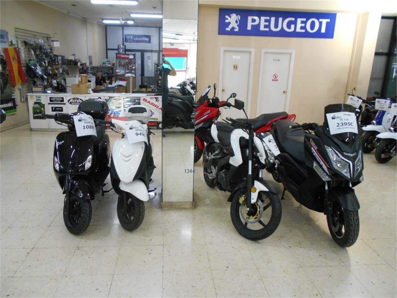 Daelim Daystar 250