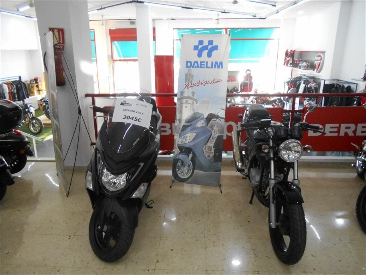 Daelim Daystar 250