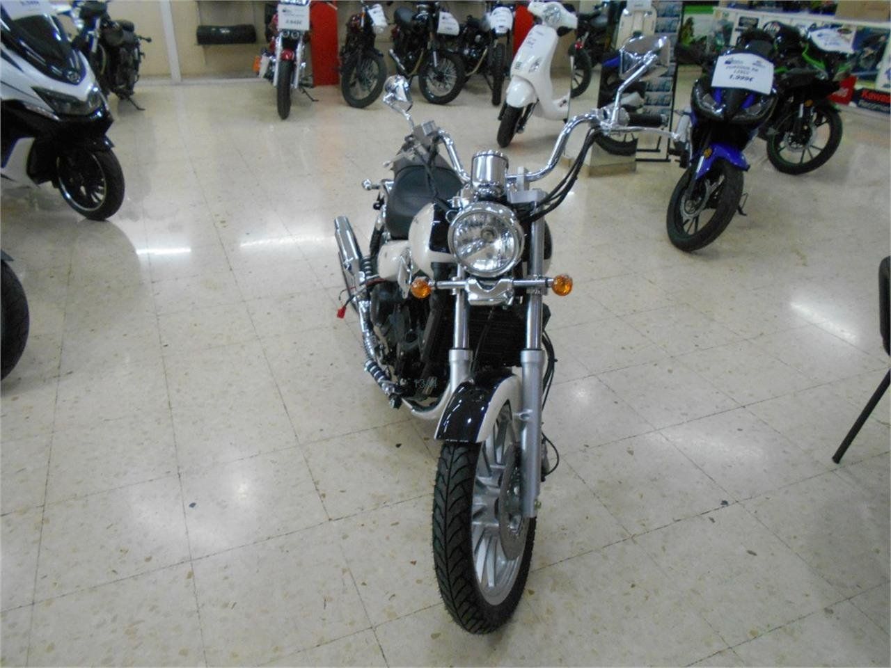 Daelim Daystar 250