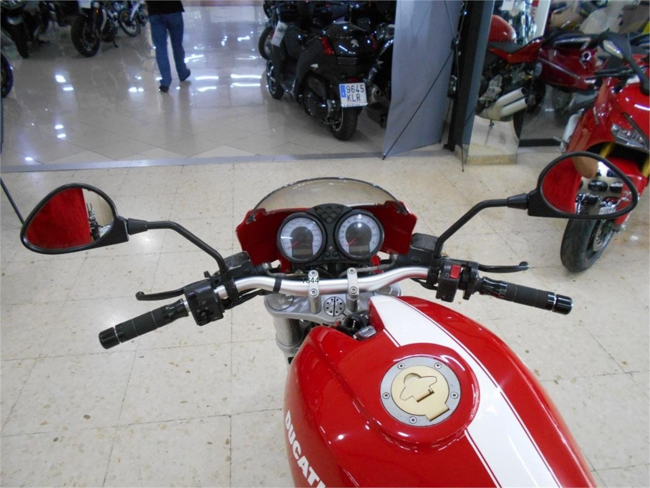 Ducati Monster S2R 800