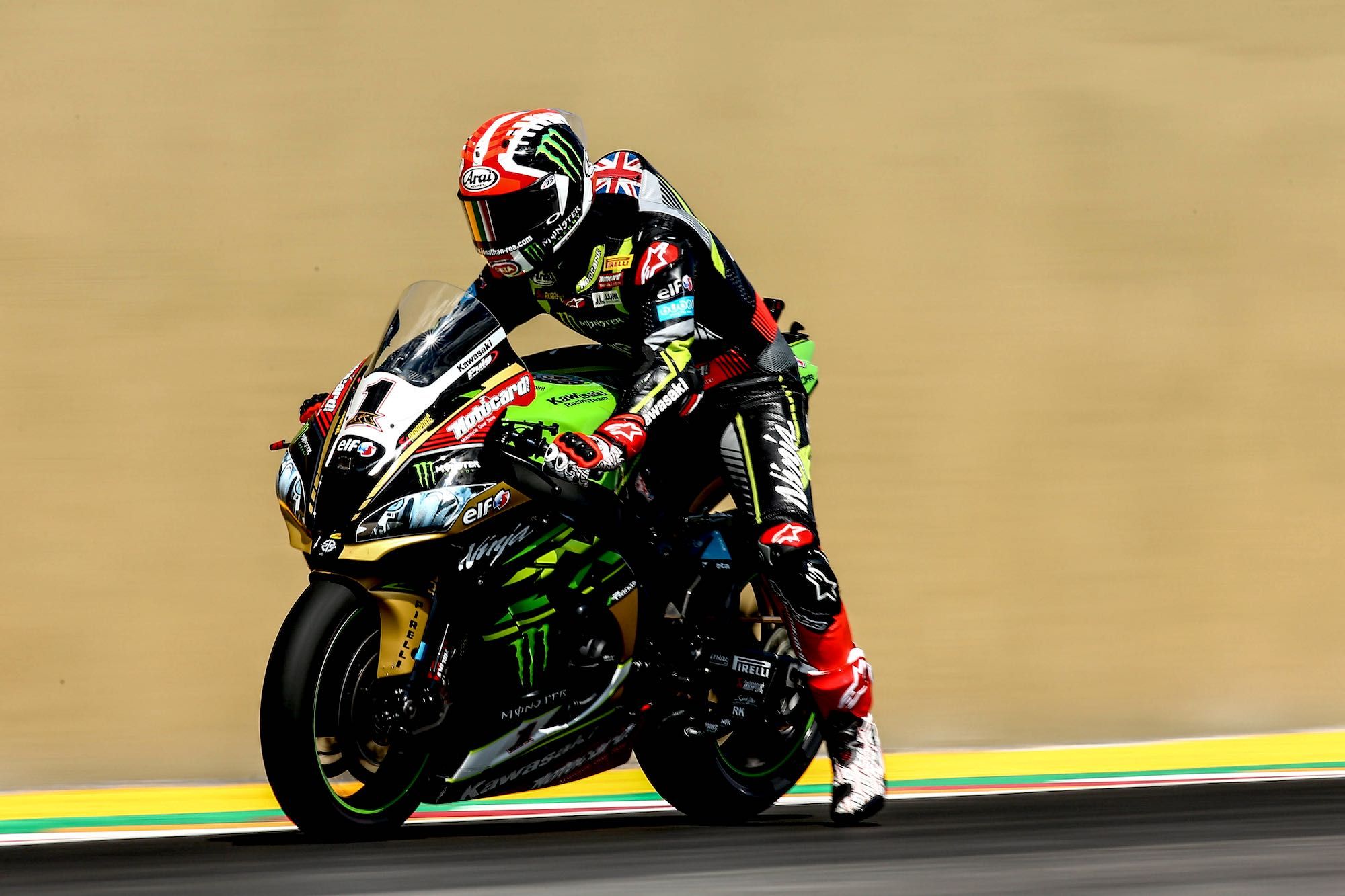 Novena victoria consecutiva de Jonathan Rea en Superbike