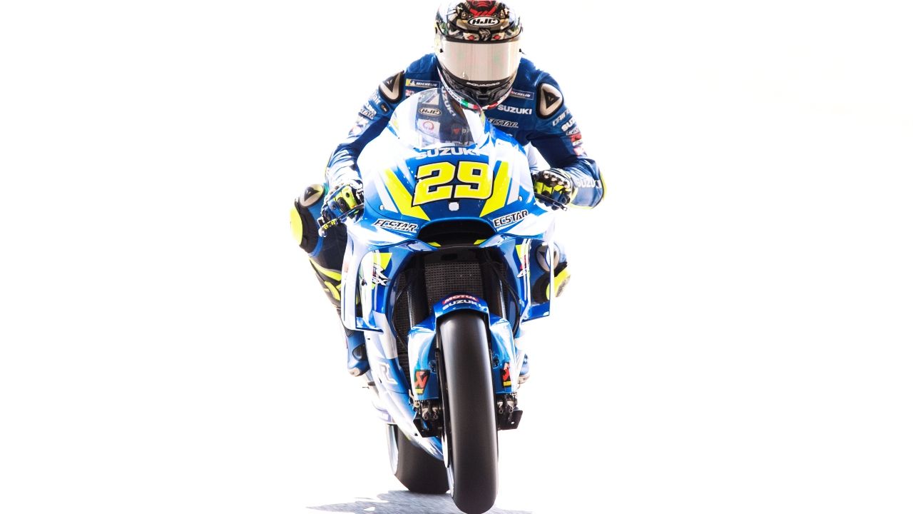Los pilotos de MotoGP 2018, a la luz