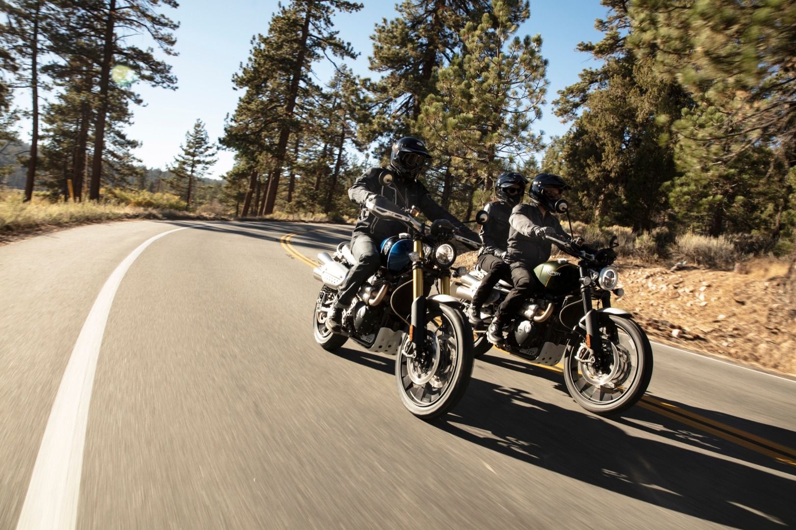 Triumph Scrambler 1200 XC & XE