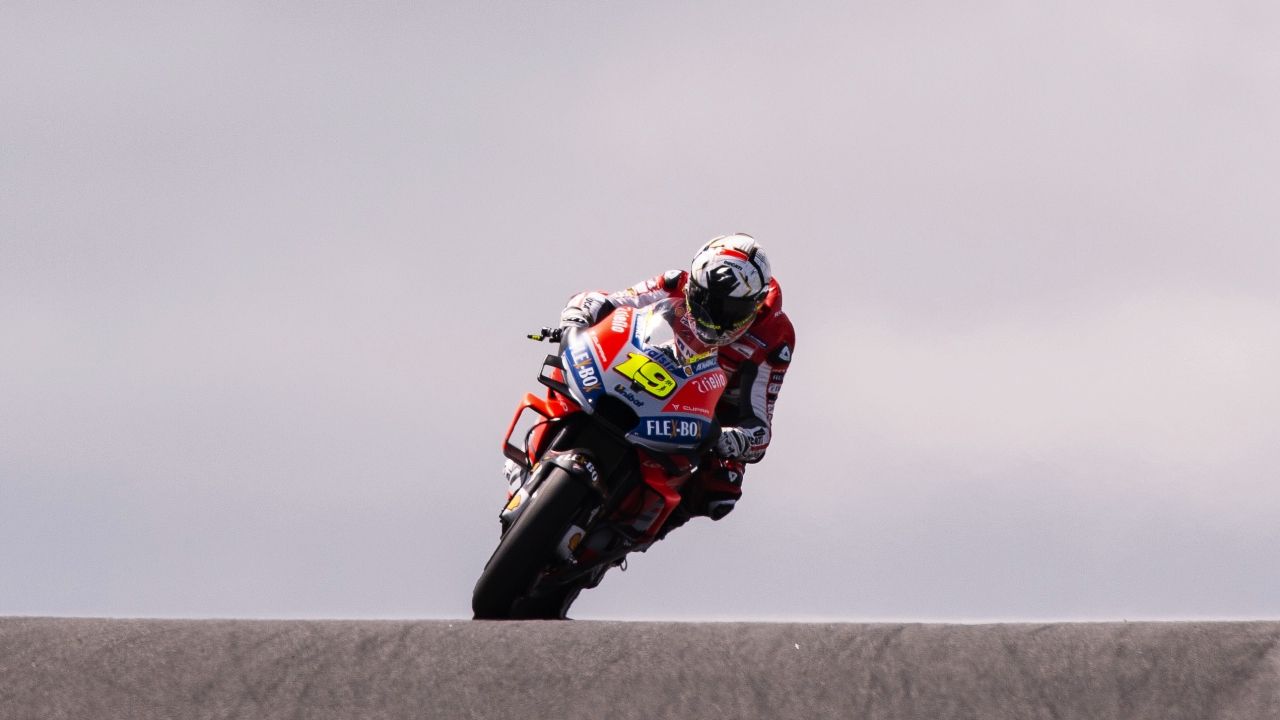 Álvaro Bautista con la Ducati Desmosedici GP18 oficial en Phillip Island (Foto: Gold & Goose)