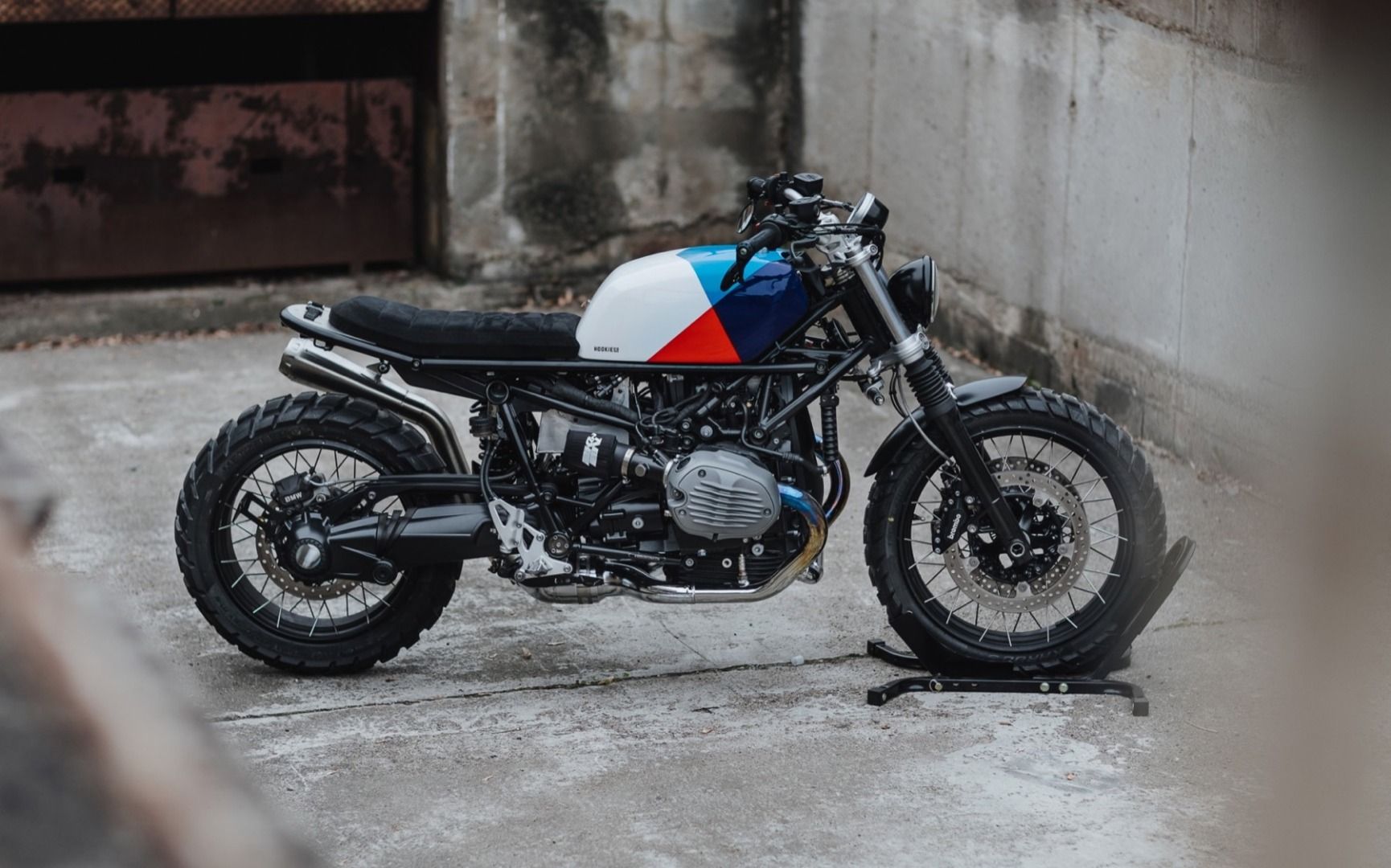 BMW R NineT con kit de Hookie Co.