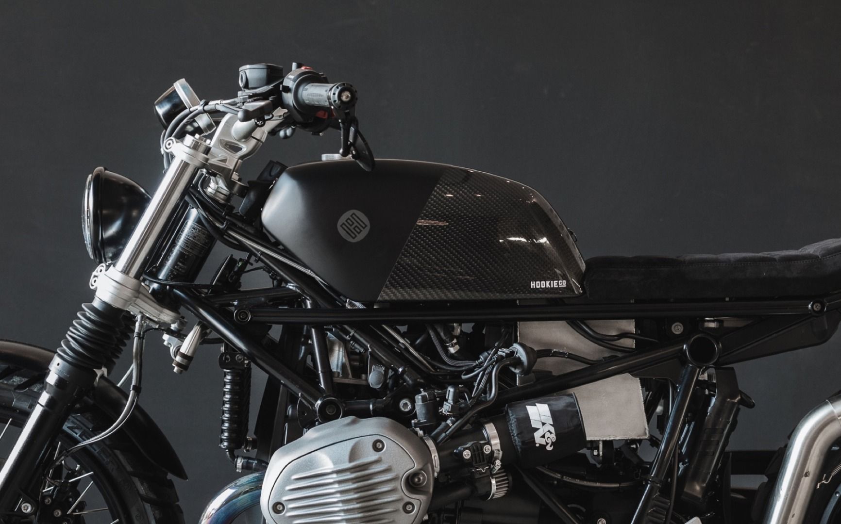 BMW R NineT con kit de Hookie Co.