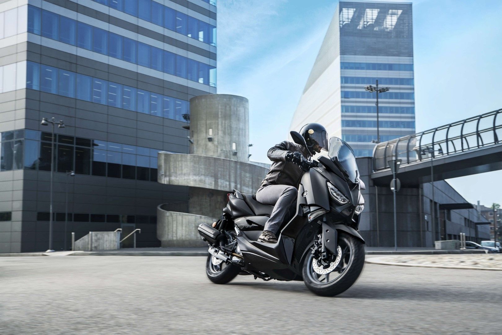 Yamaha XMAX IRON MAX 2019