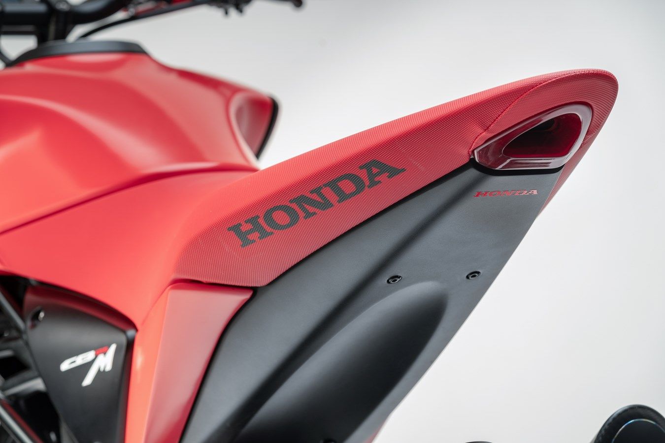 Honda CB125M y CB125X, dos conceptos en el EICMA de MIlán. Fotos