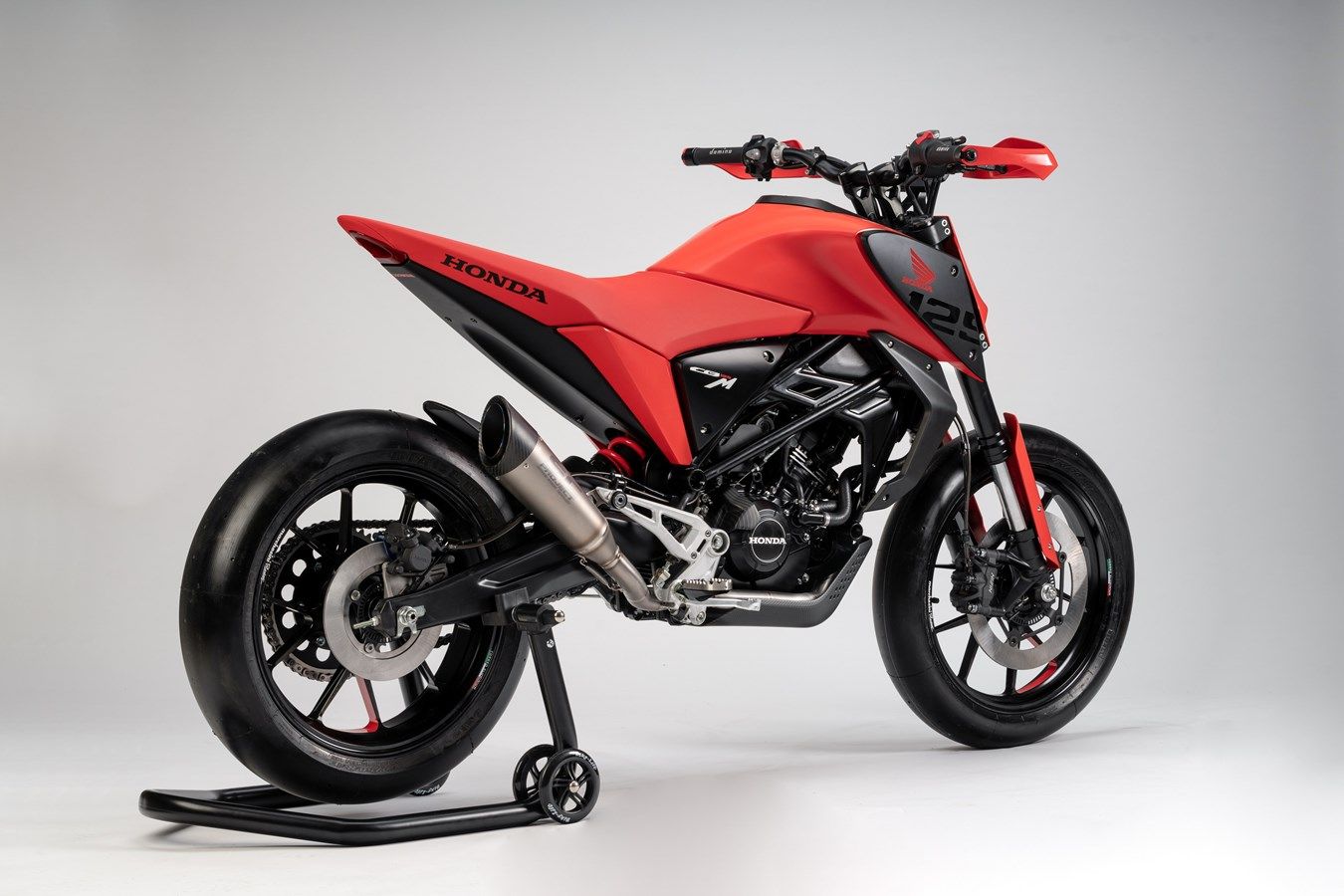 Honda CB125M y CB125X, dos conceptos en el EICMA de MIlán. Fotos