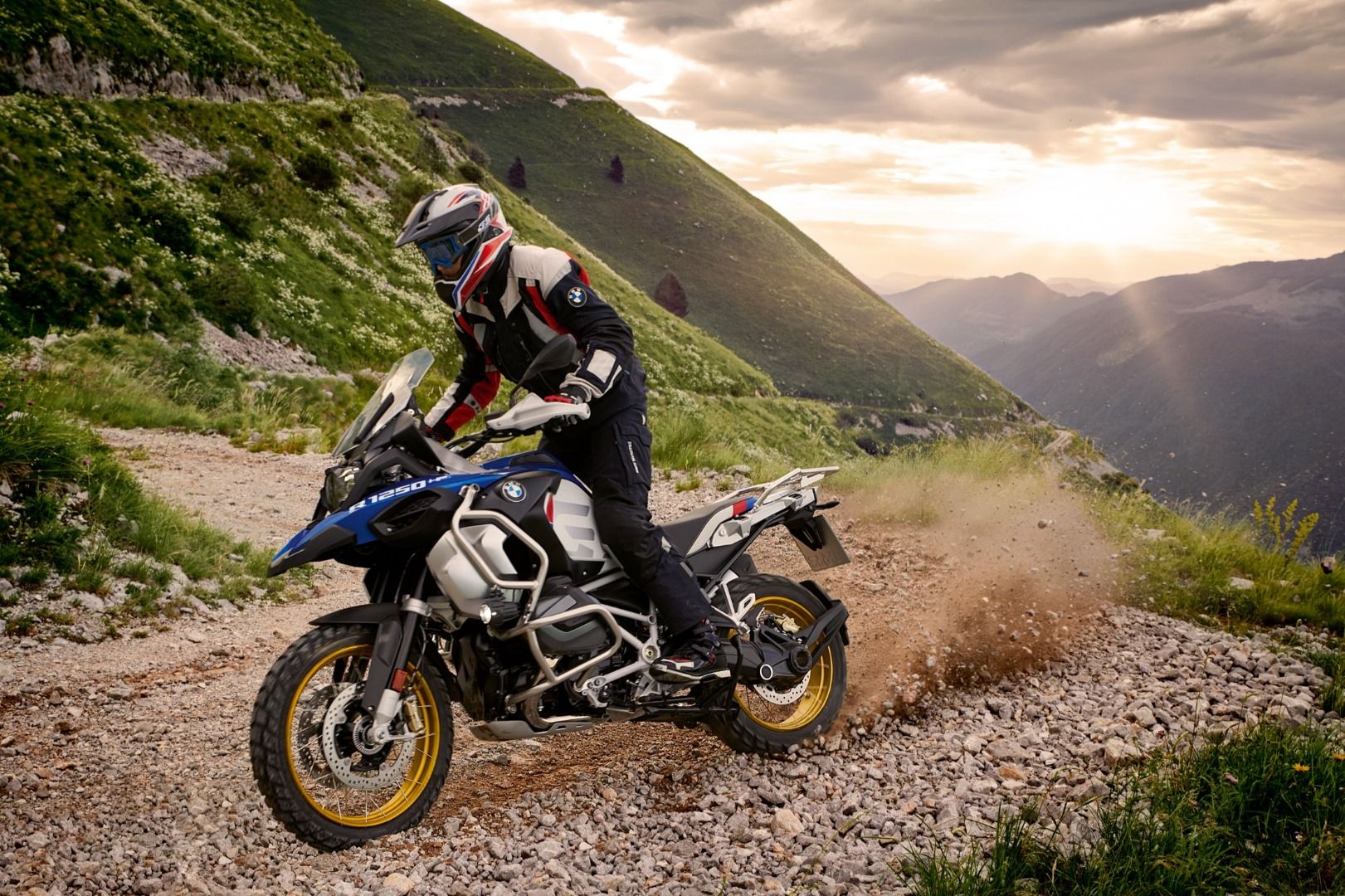 BMW R 1250 R, RS y GS Adventure 2019