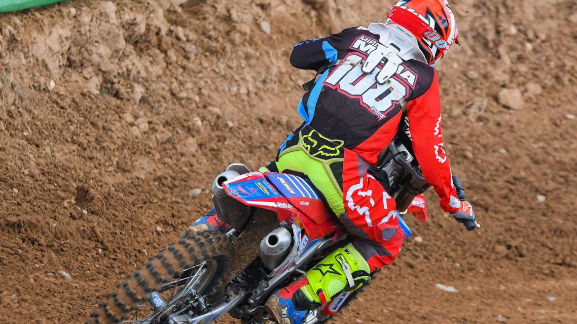 Mena, García y Lasheras, los nuevos campeones de España de Motocross