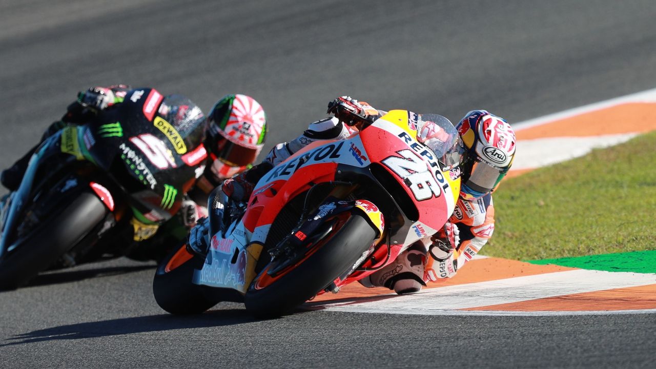Dani Pedrosa se llevo la victoria en Valencia 2017 ante Johann Zarco (Foto: Gold & Goose)