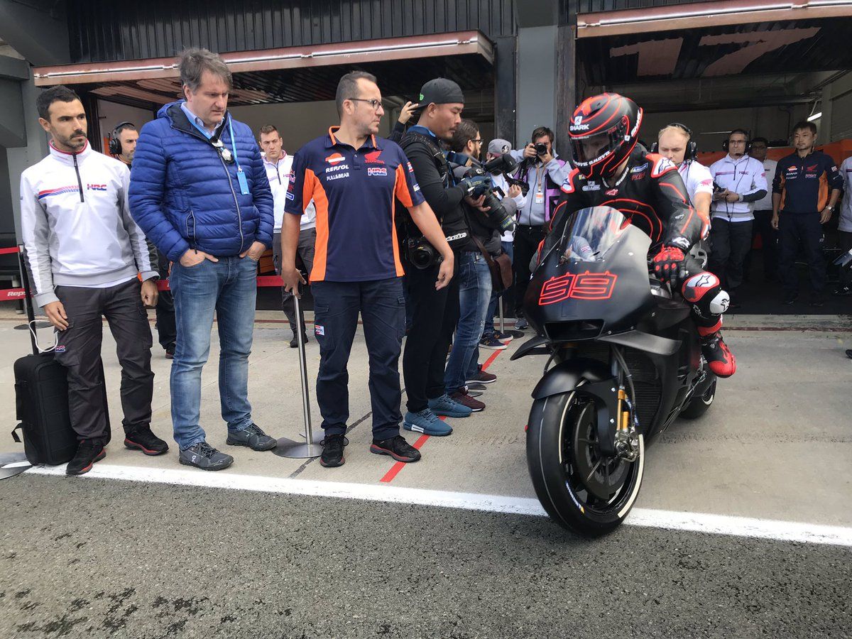 Jorge Lorenzo se sube a la Honda | Fotos MotoGP Test Valencia 2019