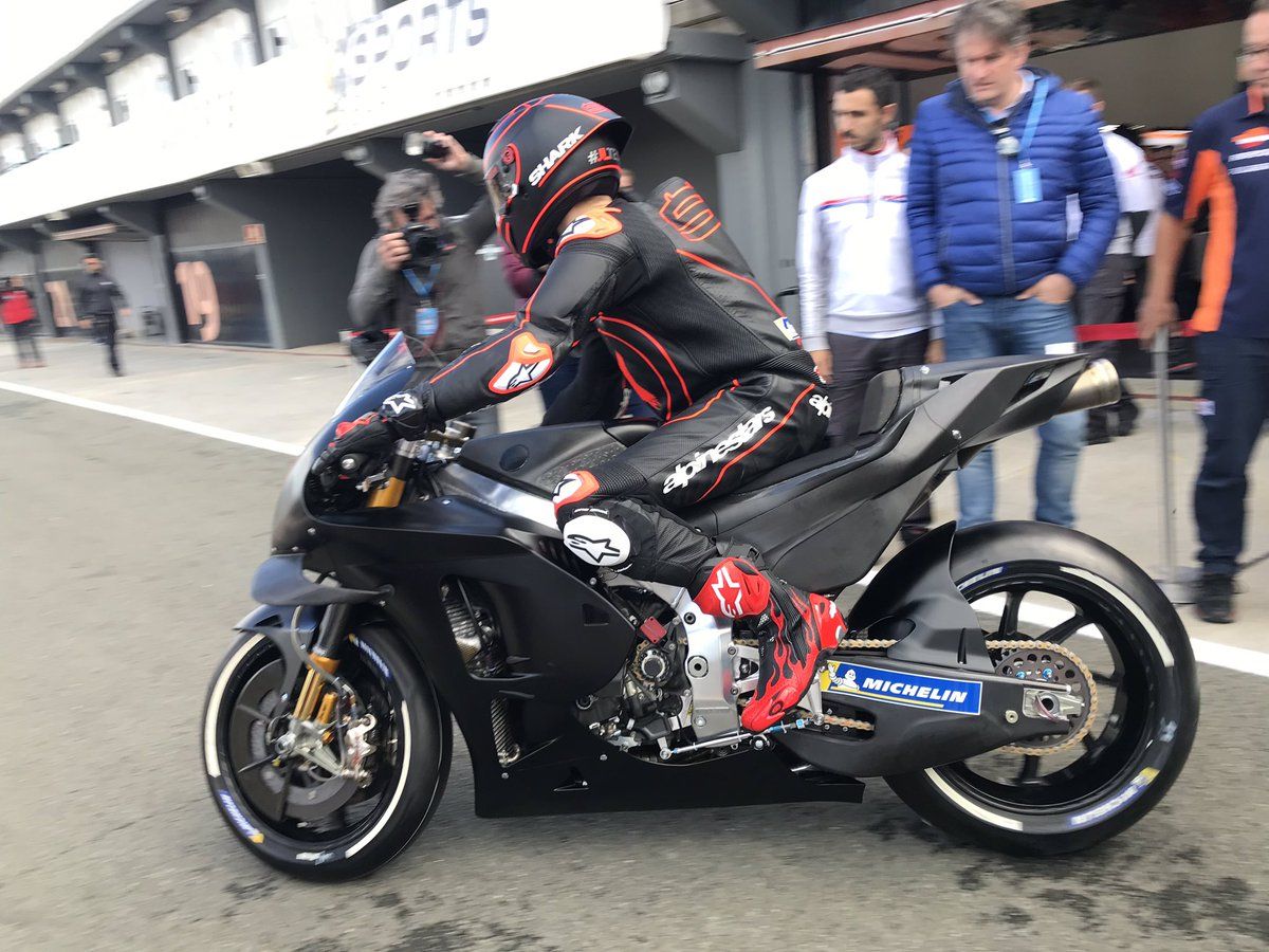 Jorge Lorenzo se sube a la Honda | Fotos MotoGP Test Valencia 2019
