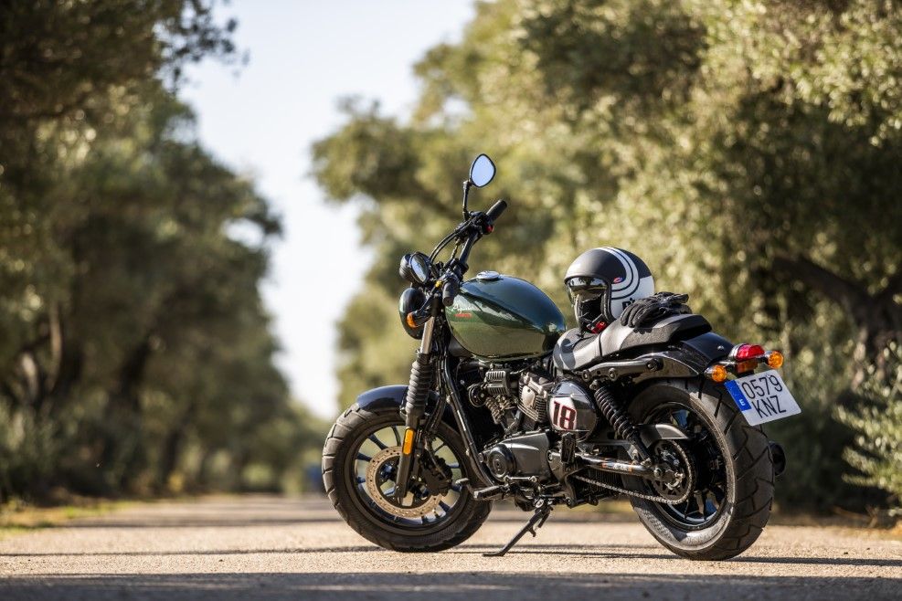 Hyosung Aquila GV 125S 2018