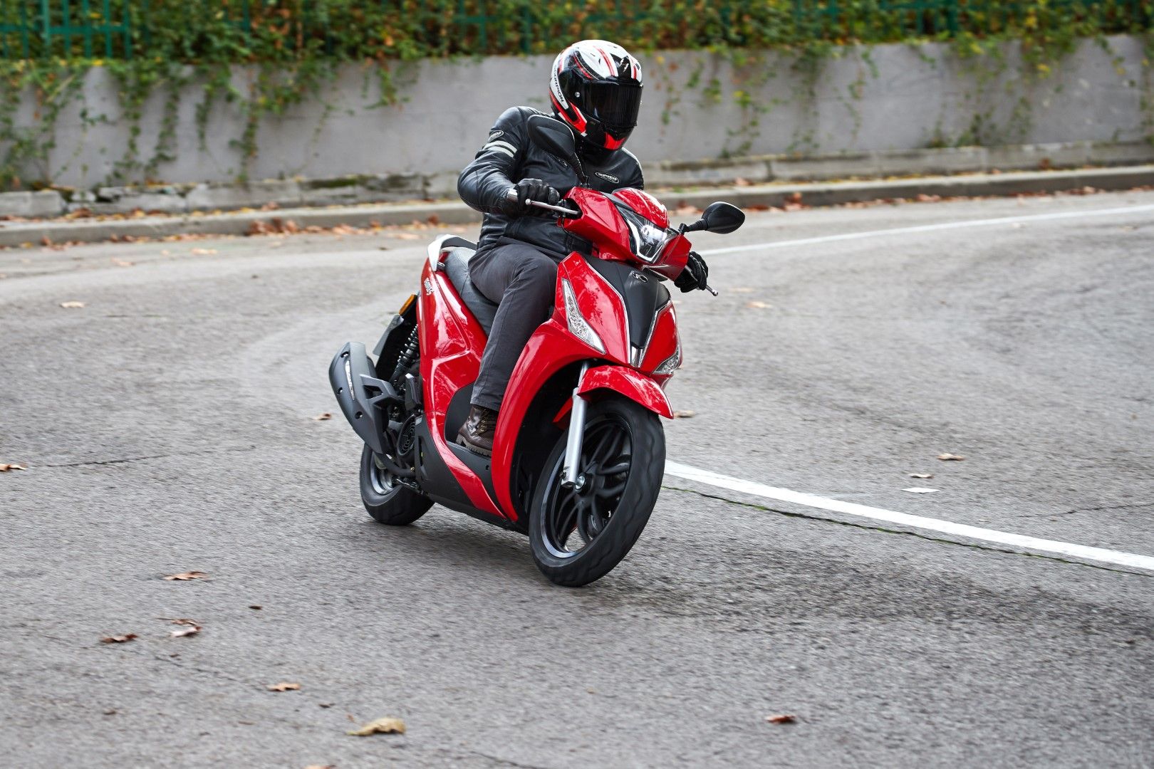 KYMCO People S 125 2018. Fotos