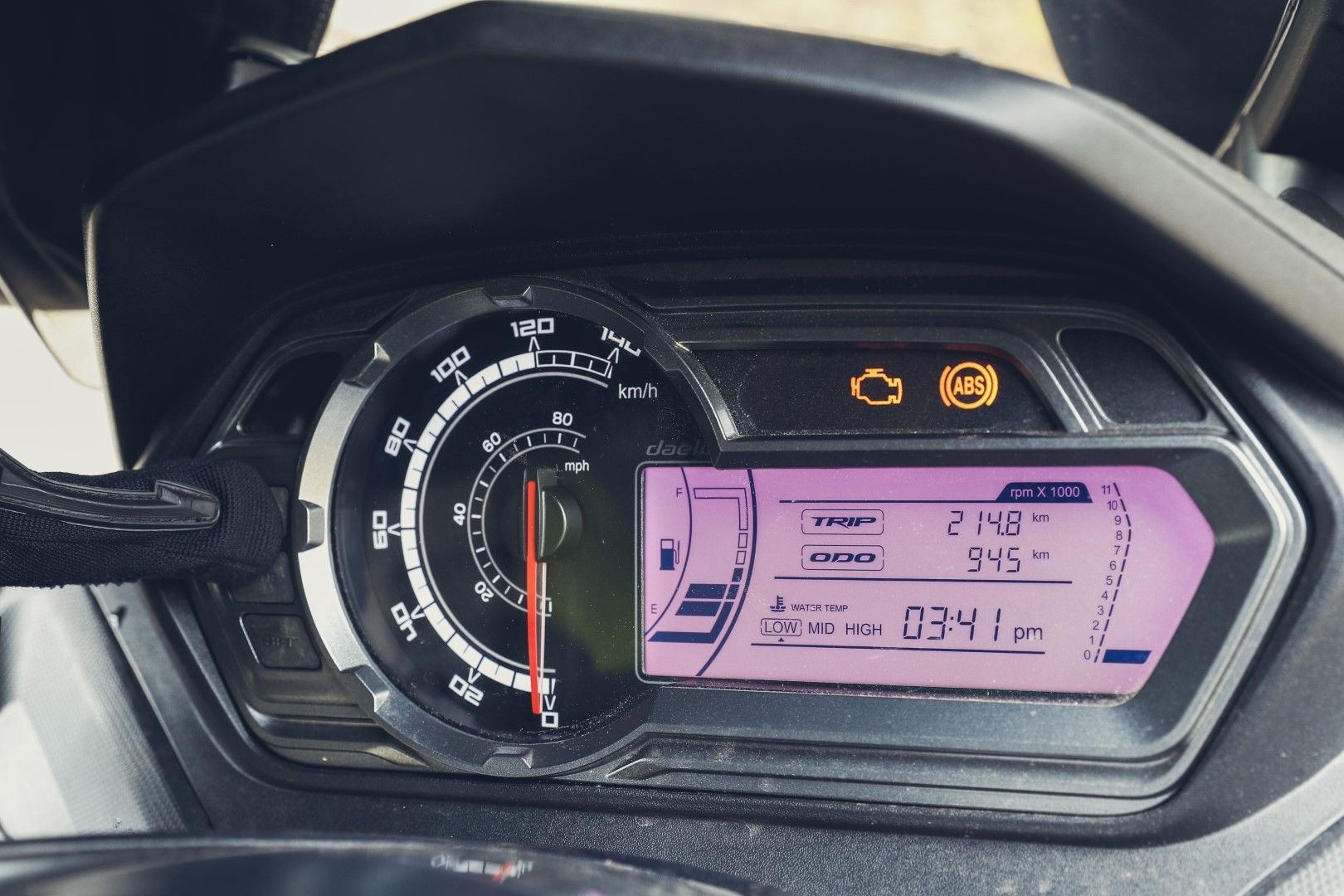 Daelim XQ 125 2018. Fotos