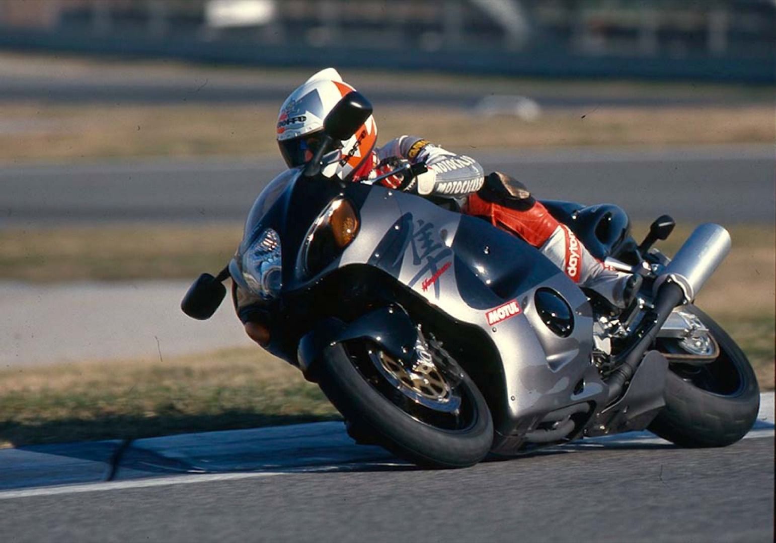 Suzuki Hayabusa 1999, galería de la prueba original