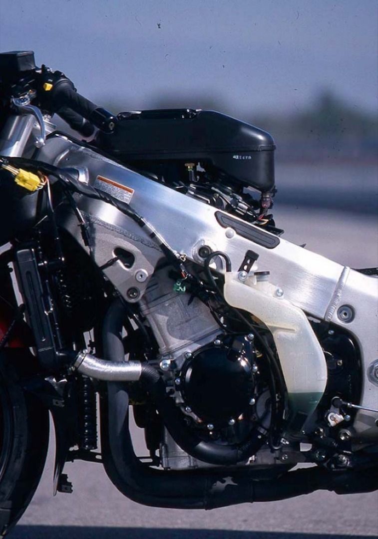 Suzuki Hayabusa 1999, galería de la prueba original