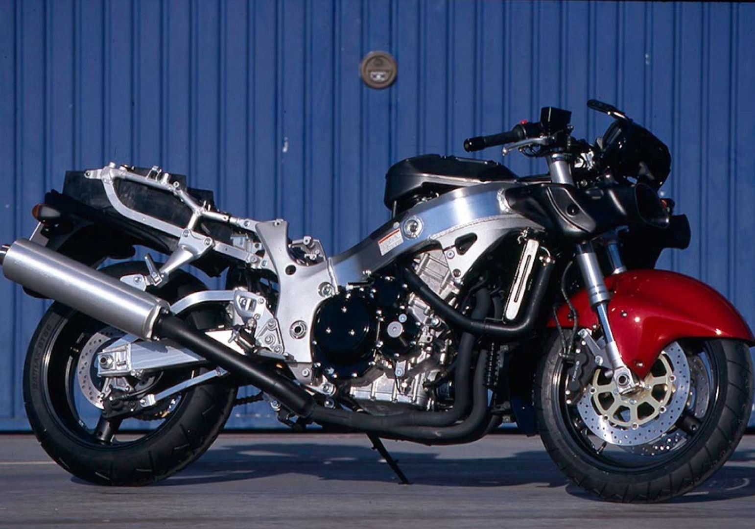 Suzuki Hayabusa 1999, galería de la prueba original