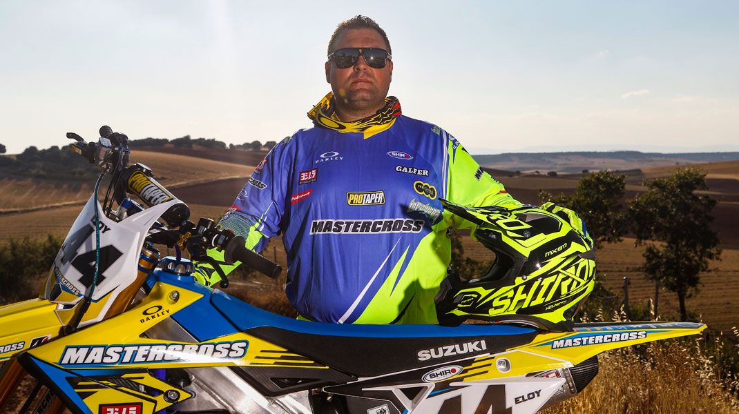 Test Cross: Suzuki RMZ 450 Mastercross 