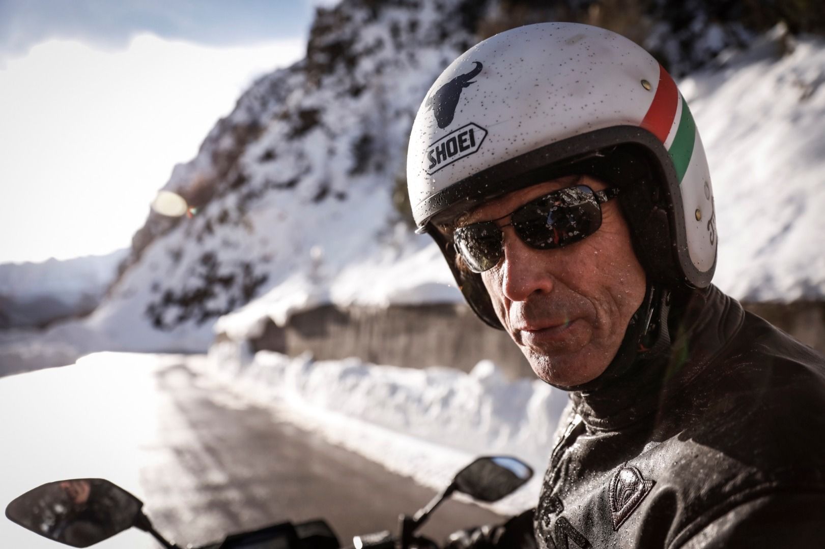 Buceo bajo el hielo de los Pirineos