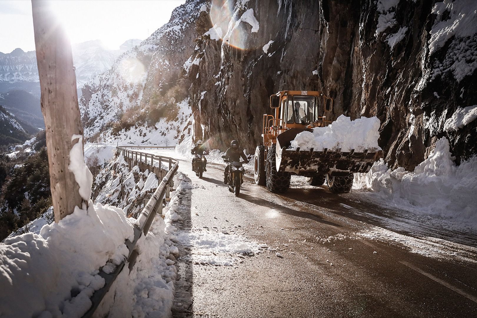 Buceo bajo el hielo de los Pirineos