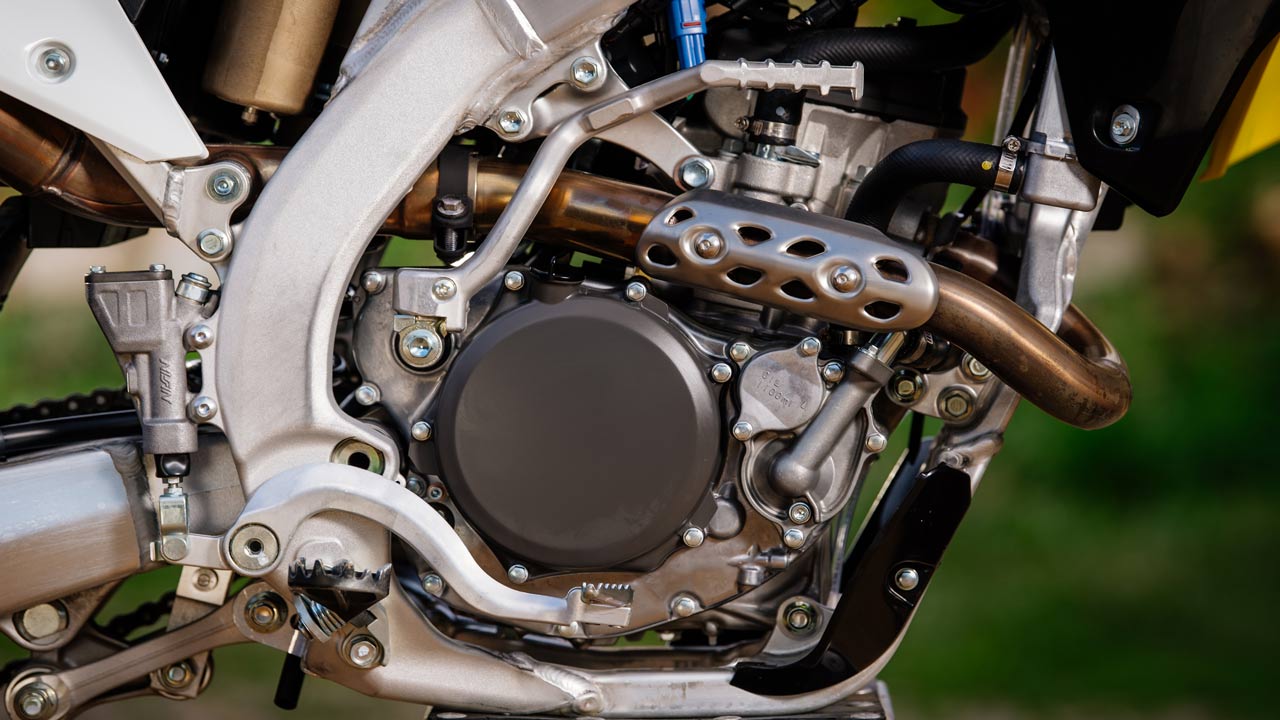 Suzuki RMZ 250 2019, fotos, ficha técnica y primeras impresiones