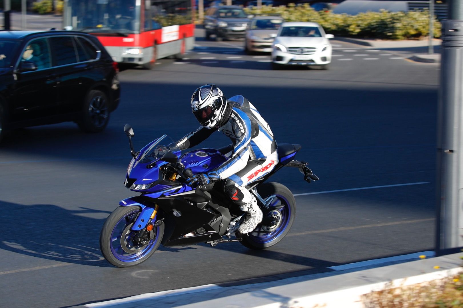 Prueba Yamaha YZF-R125 & YZF-R3 2019