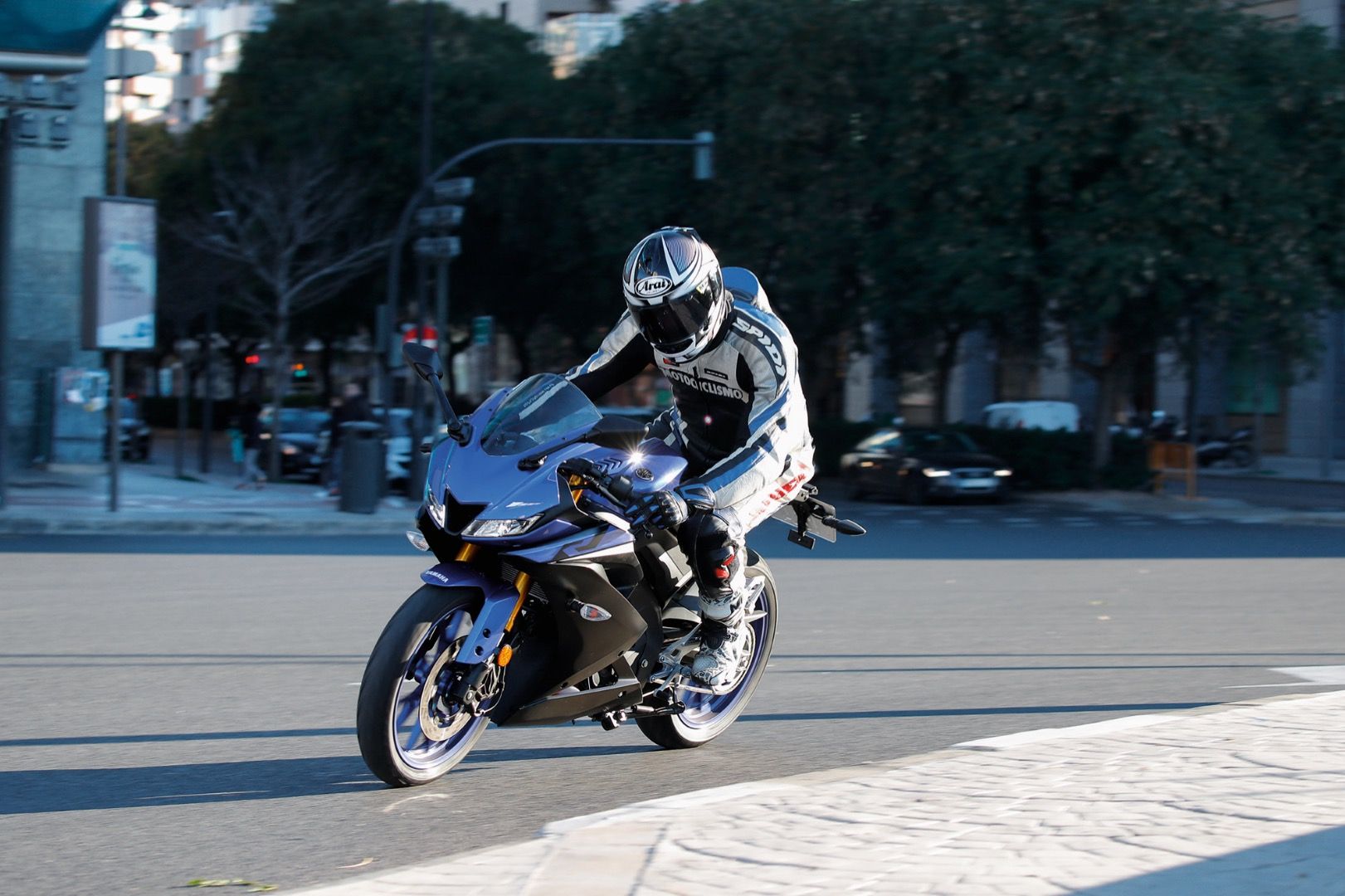 Prueba Yamaha YZF-R125 & YZF-R3 2019