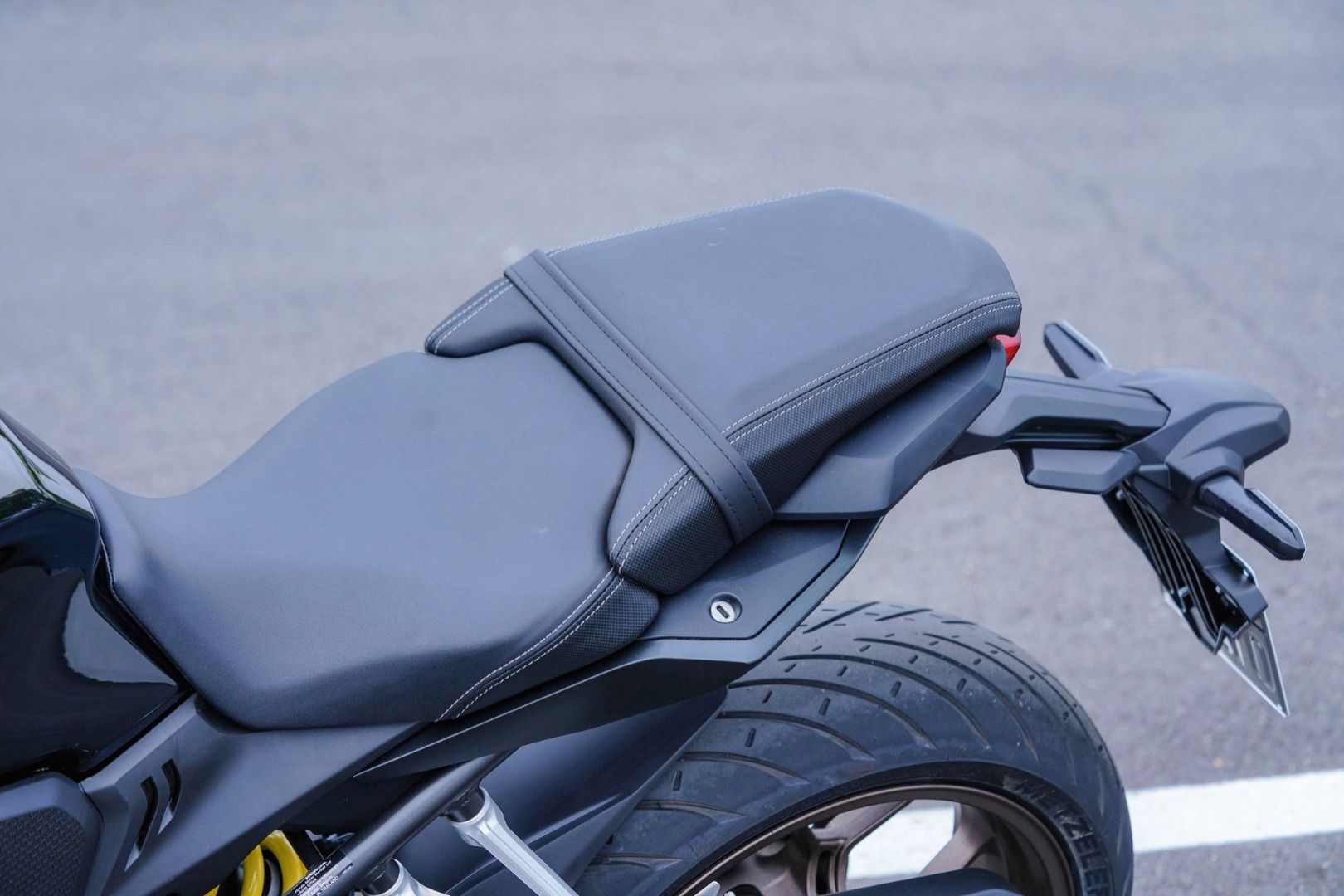 Fotos de las Honda CB650R & CBR650R 2019