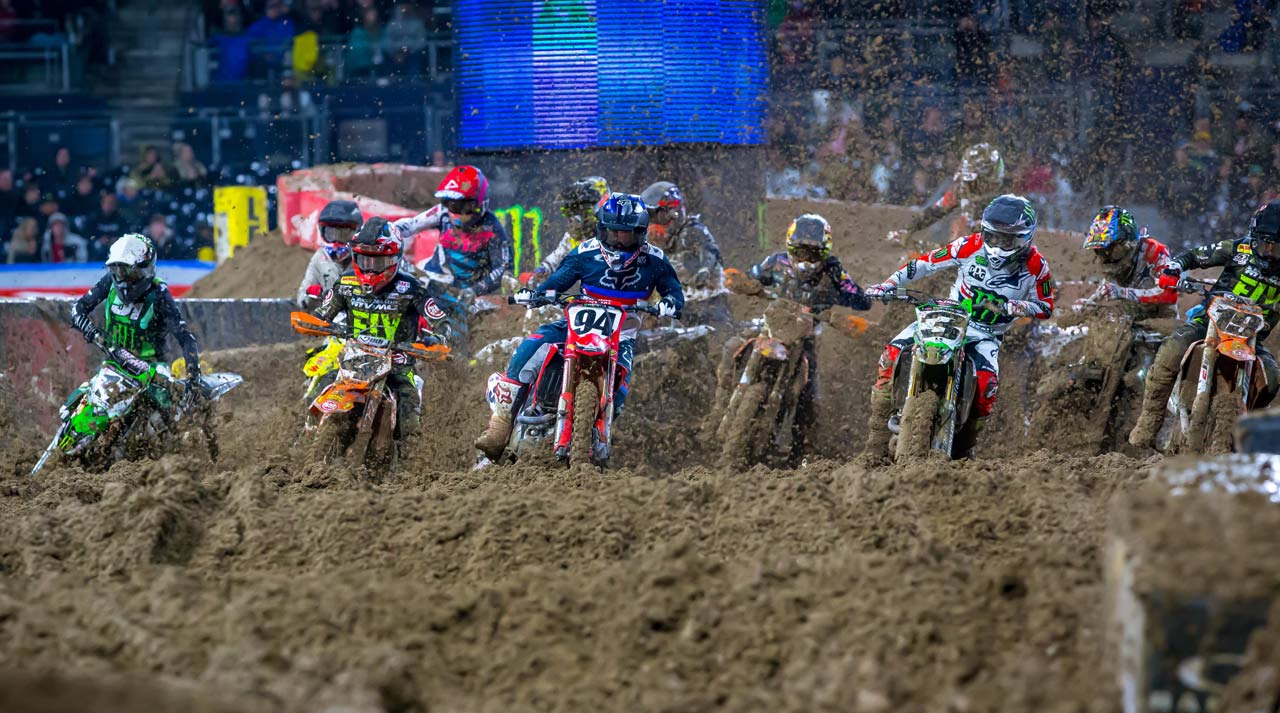 La AMA y Feld Entertainment responden ante lo sucedido en el Supercross de San Diego