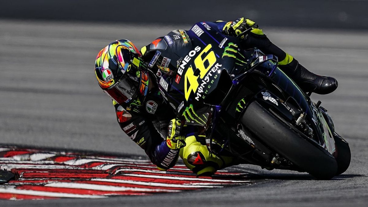 Maverick Viñales y Valentino Rossi destacan su gran ritmo de carrera con la nueva M1
