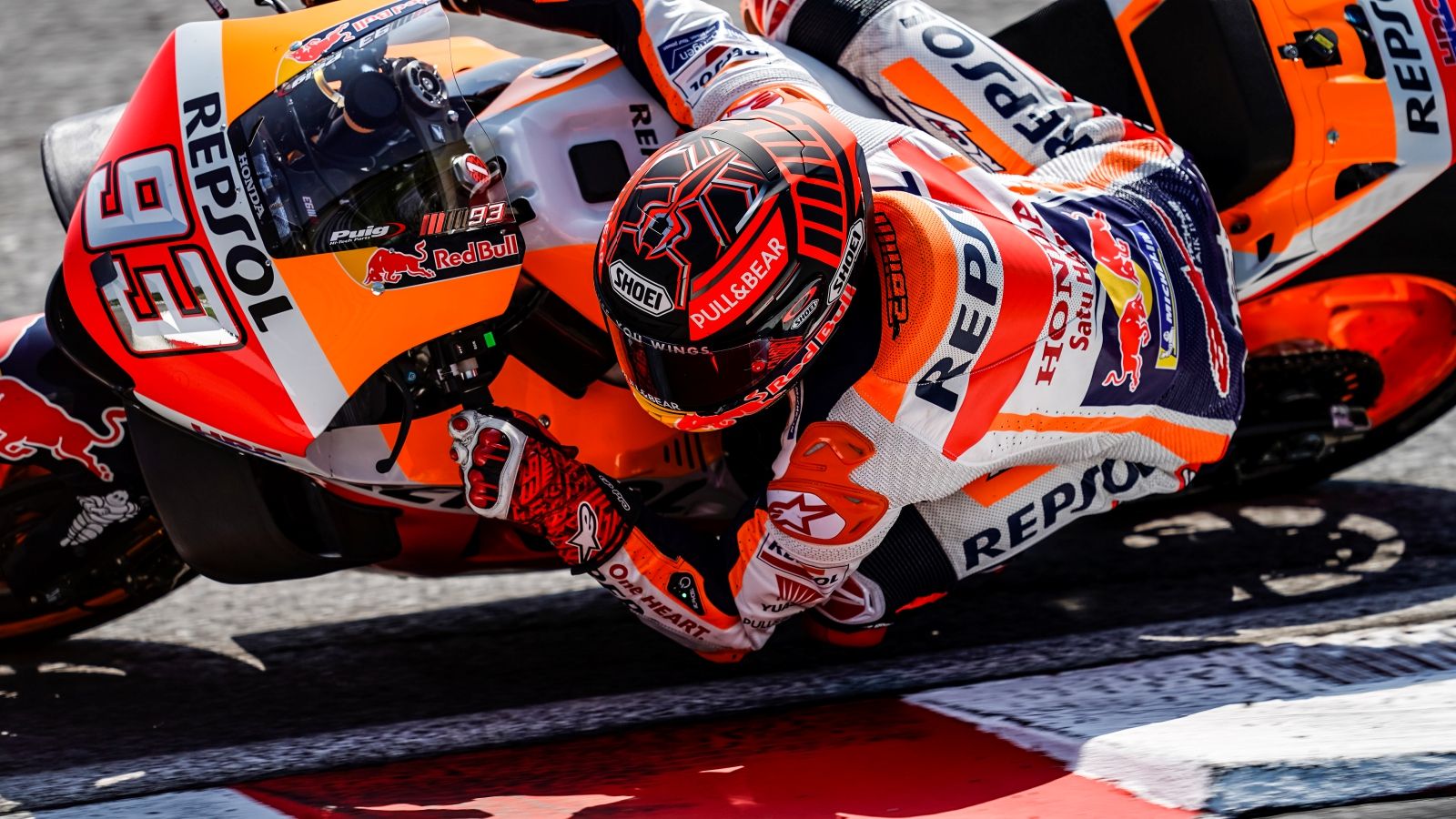 Marc Márquez: “Aunque no estoy pilotando a mi estilo, estoy siendo rápido y constante”