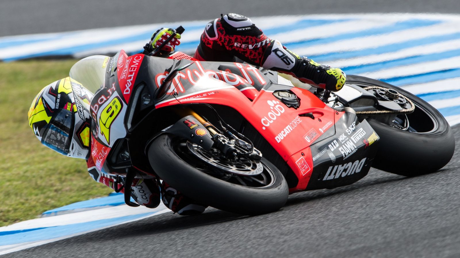El caso de Álvaro Bautista es el más significativo del cambio de edades de los de campeonatos (Foto: Ducati)