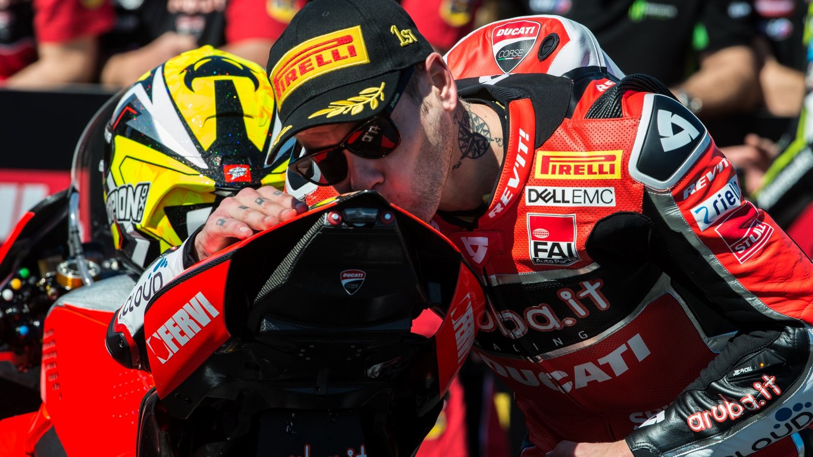 Álvaro Bautista gana en SBK Phillip Island 2019