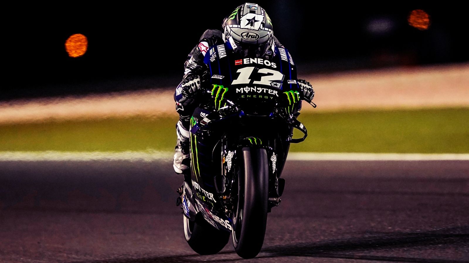 Maverick Viñales: “Necesitamos mejorar, no tenemos agarre en el borde del neumático”