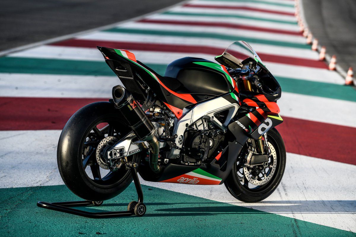 Aprilia RSV4 X Limited Series, 225 cv y 165 kg para la Aprilia más exclusiva