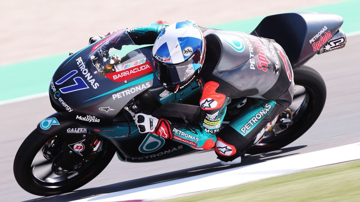 John McPhee lidera los libres de Moto3 entre el dominio de Honda en Argentina