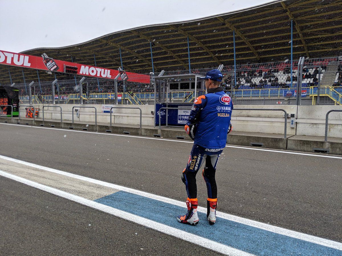 Cancelada la carrera de hoy de Superbike en Assen