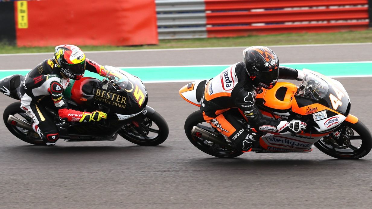Arón Canet acaba con su sequía de victorias en Austin y es colíder de Moto3 2019