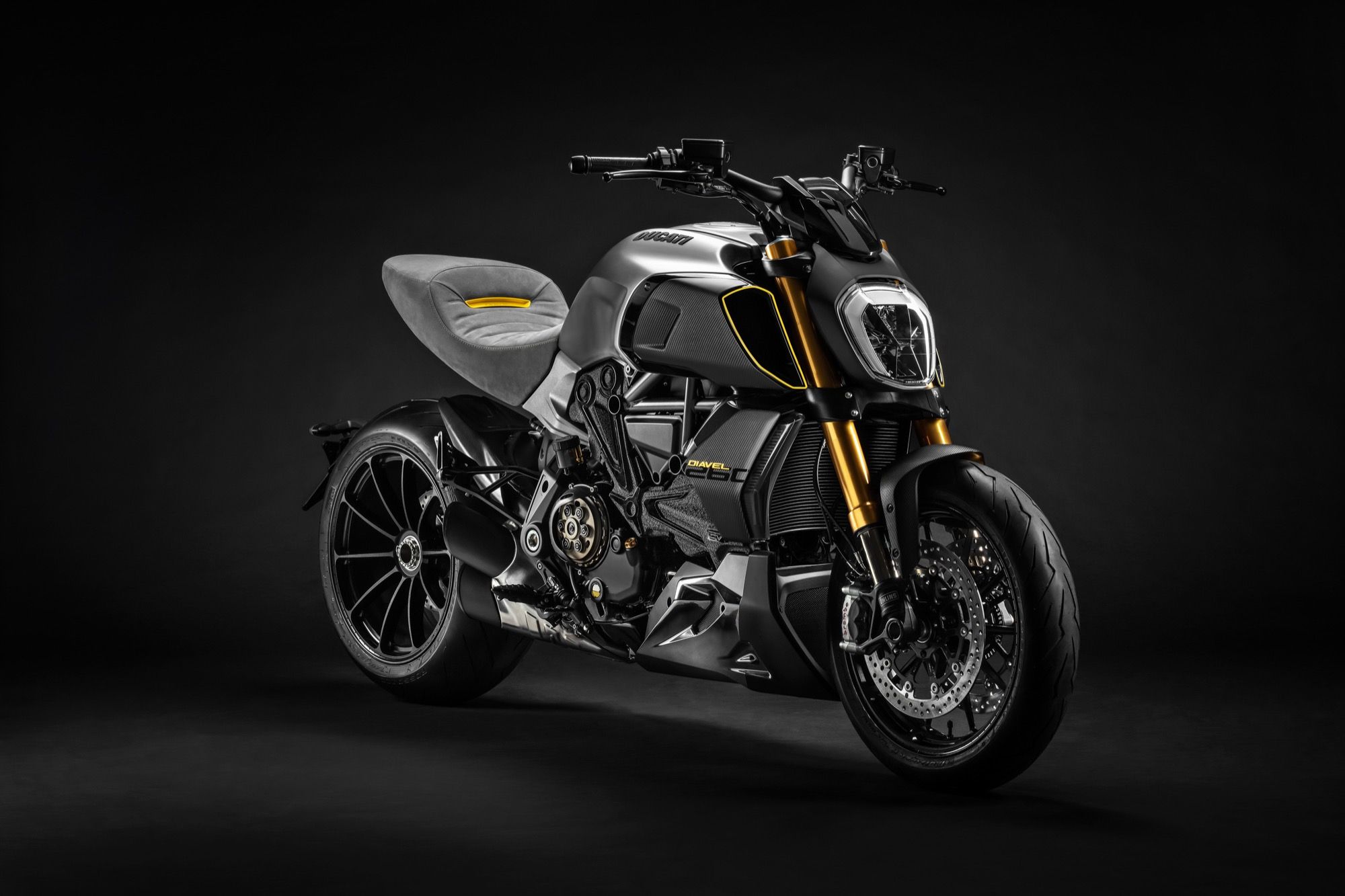 Ducati Diavel 1260 ‘Materico’, el regalo de Borgo Panigale a la Semana del Diseño de Milán