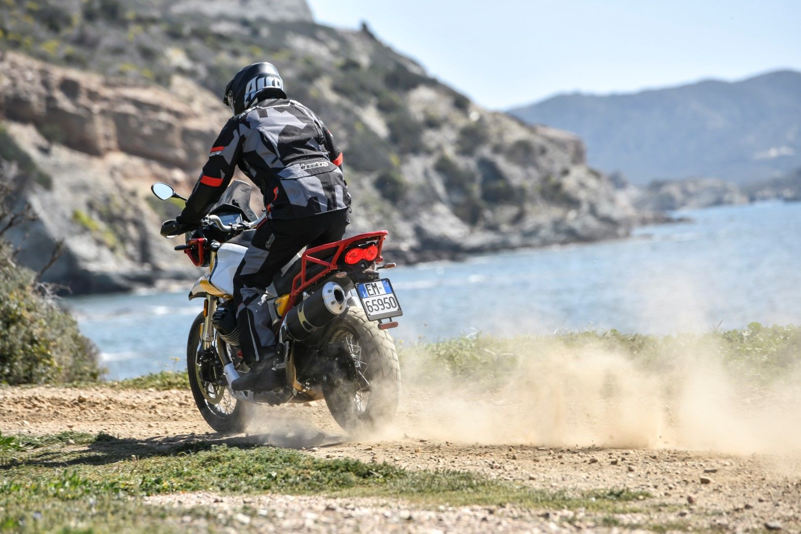 Moto Guzzi V85 TT