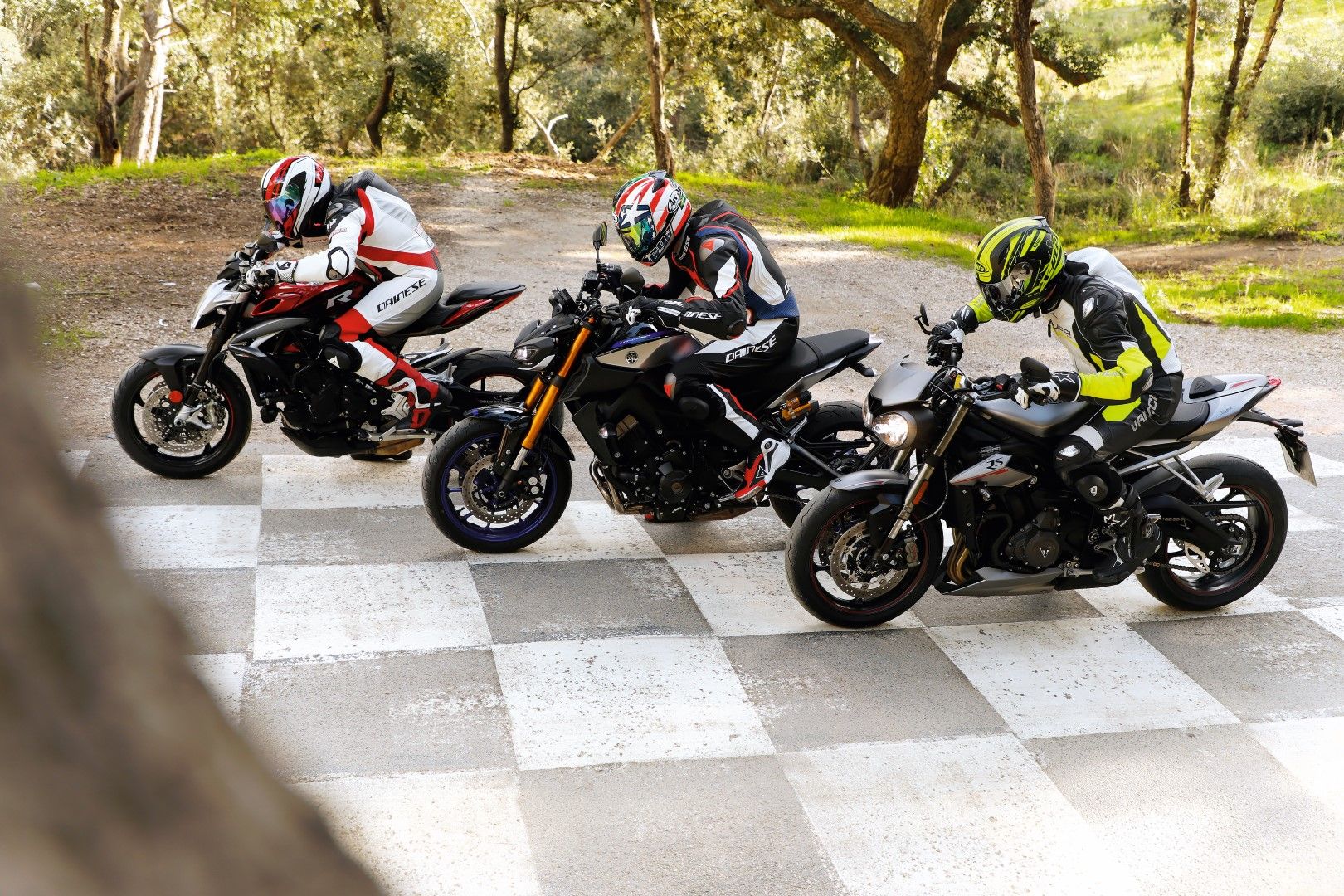 Comparativa tricilíndricas de lujo: MV Agusta Brutale 800 RR, Triumph Street Triple RS, Yamaha MT-09 SP