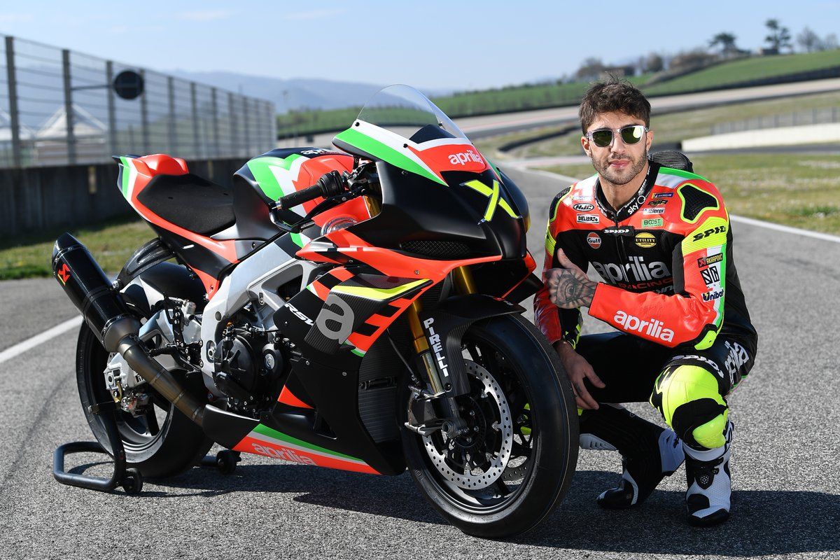 Se agotan en horas las impresionantes Aprilia RSV4 X